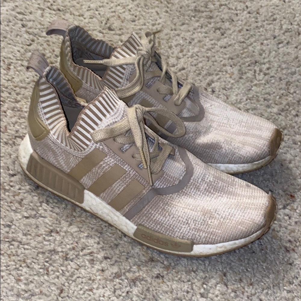 Adidas NMD R1 “Linen Khaki”